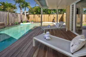 Wurtulla Beachside Family Haven, Steps to the Sea & Pool